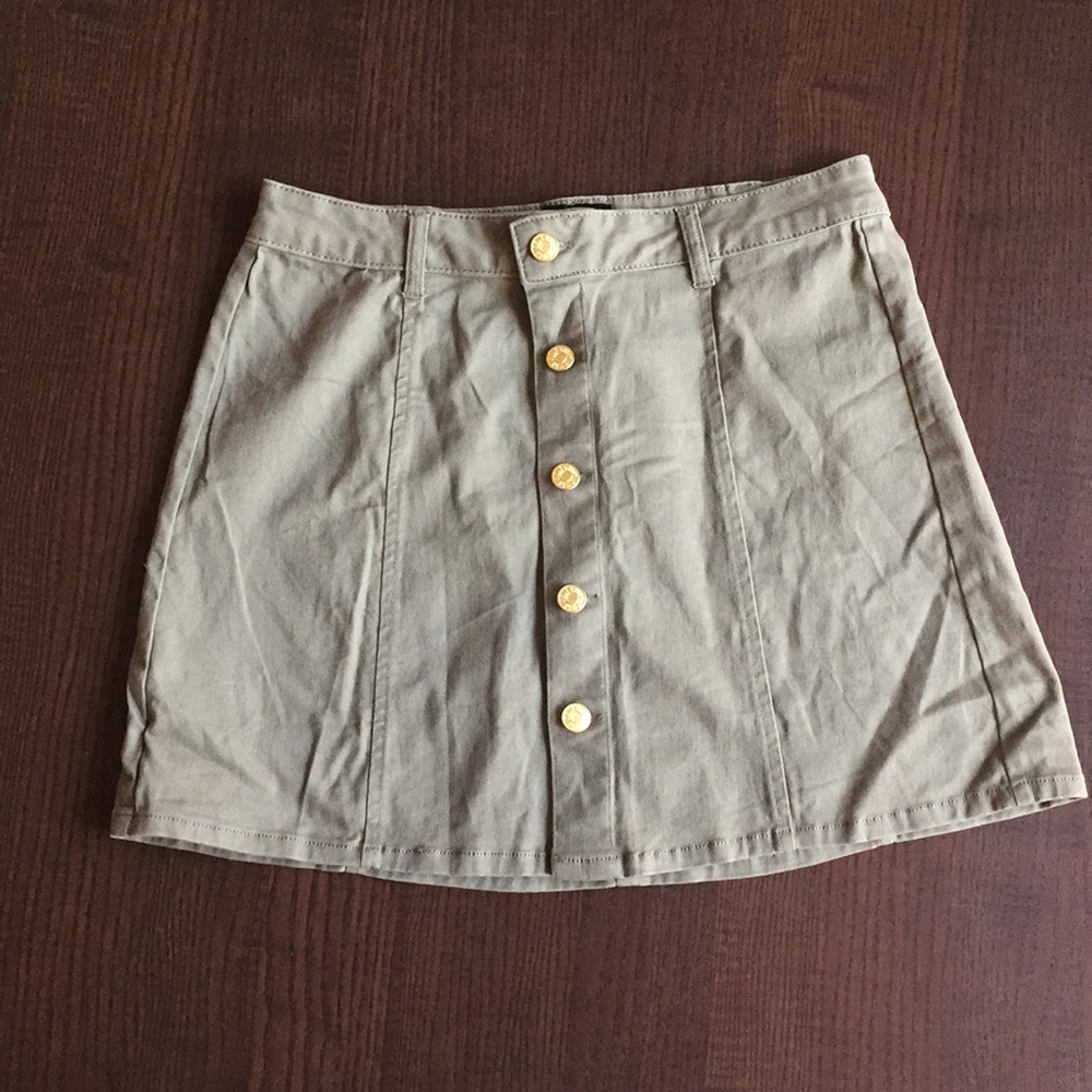 Olive green cargo skirt